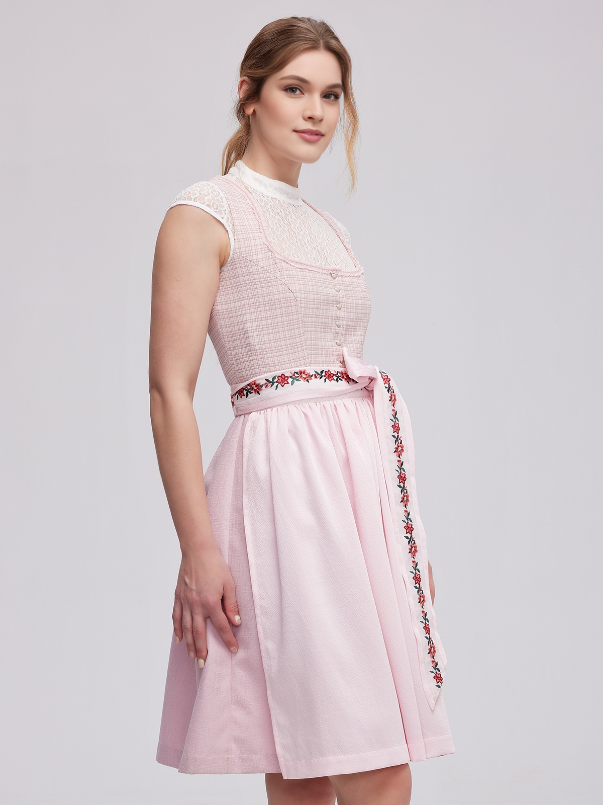 Dirndl in Rosa und Grün