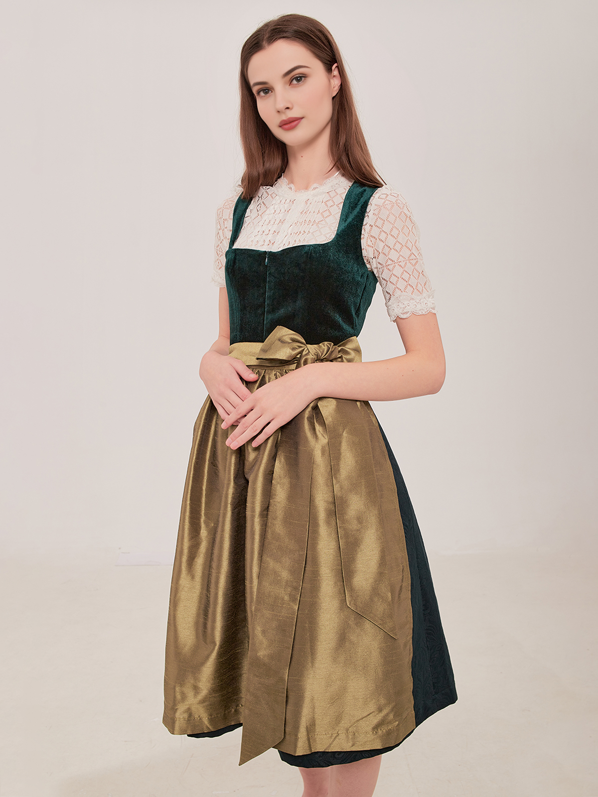 Dirndl in Grün – perfekt für festliche Anlässe