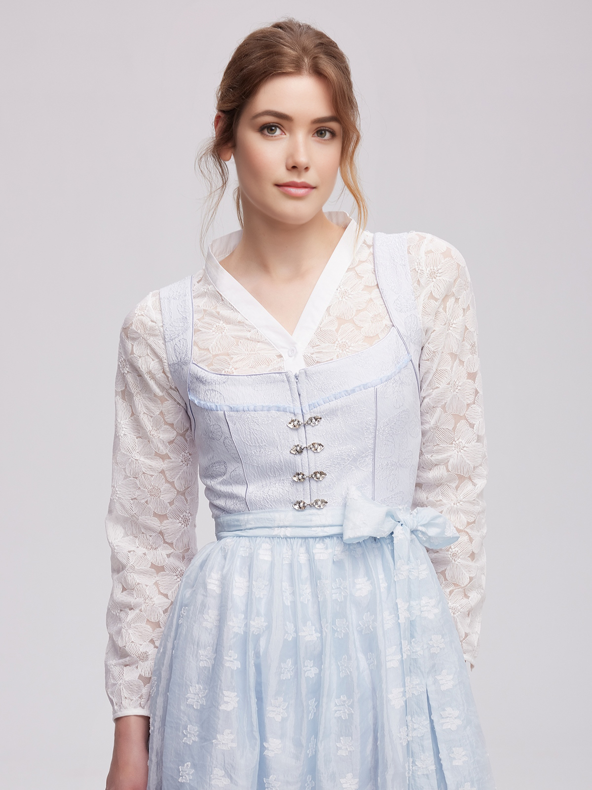 Modernes blaues Mini Dirndl