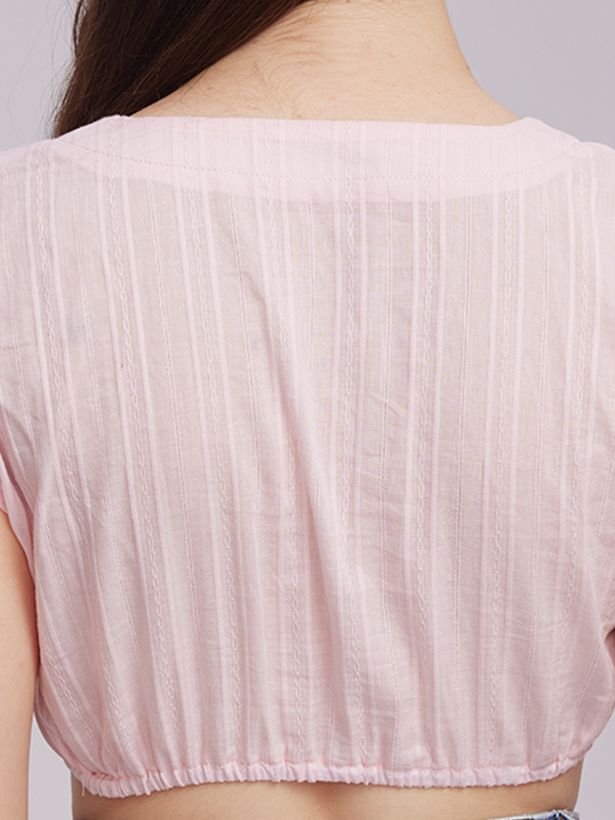 Samt Dirndl Rot mit femininem Schnitt